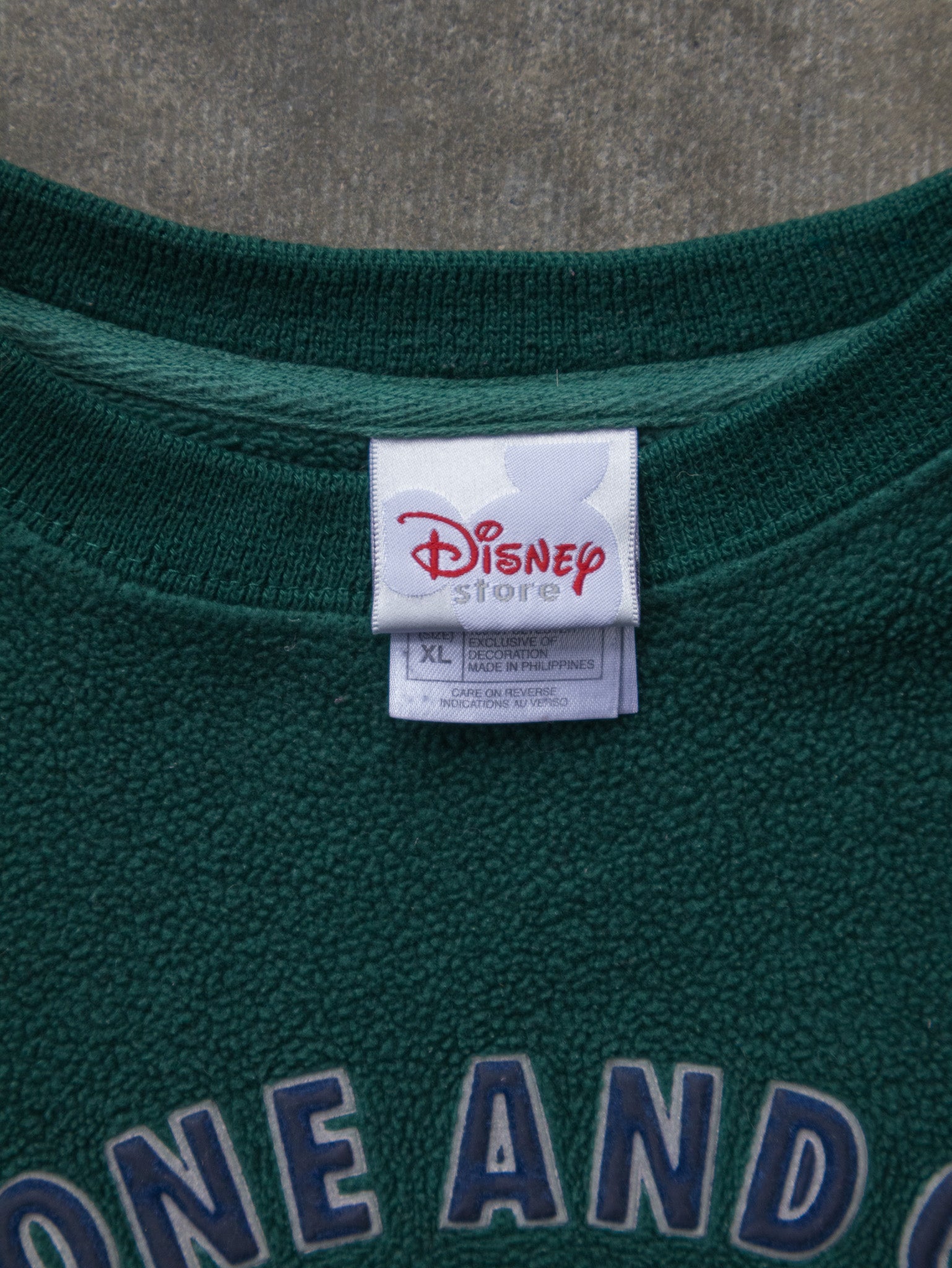 Vintage 00s Disney Tigger Fleece Sweatshirt (XL)