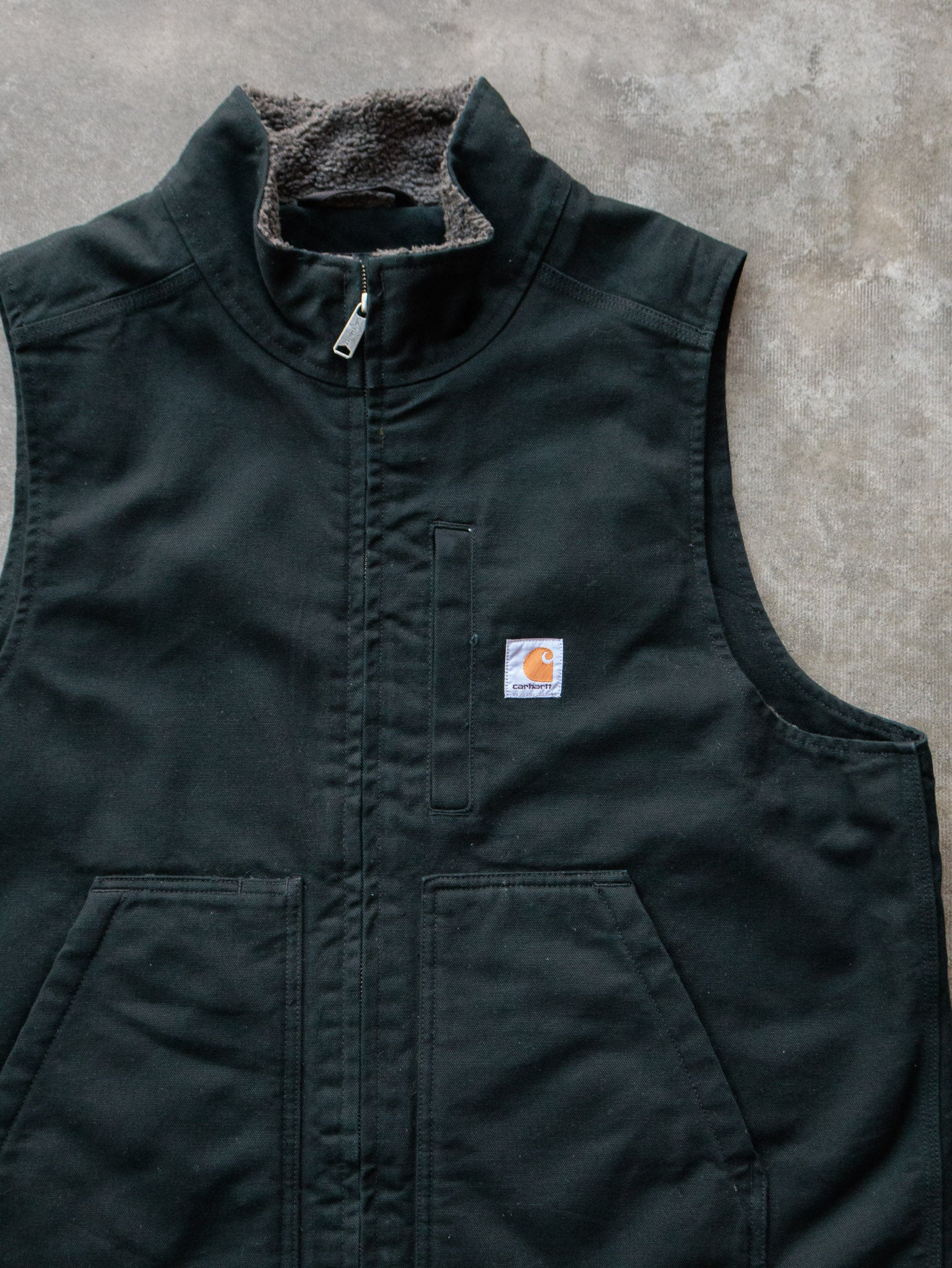 Black Carhartt Sherpa Lined Vest (L)
