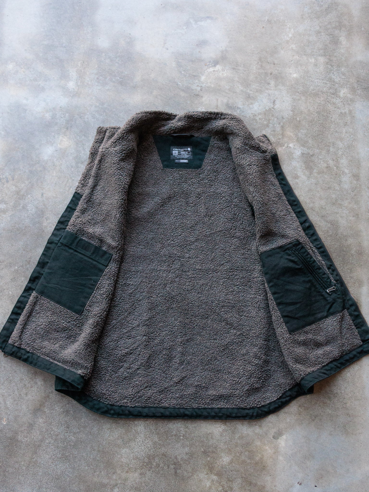 Black Carhartt Sherpa Lined Vest (L)