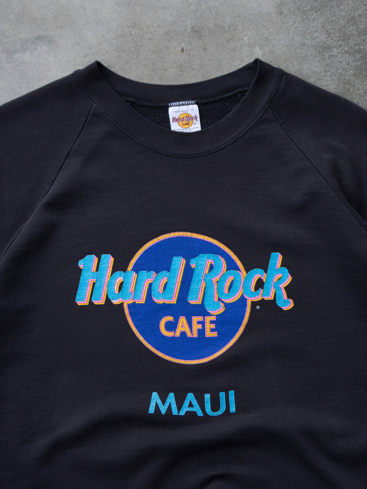 Vintage '90s Black Hard Rock Cafe Maui Sweatshirt (L)