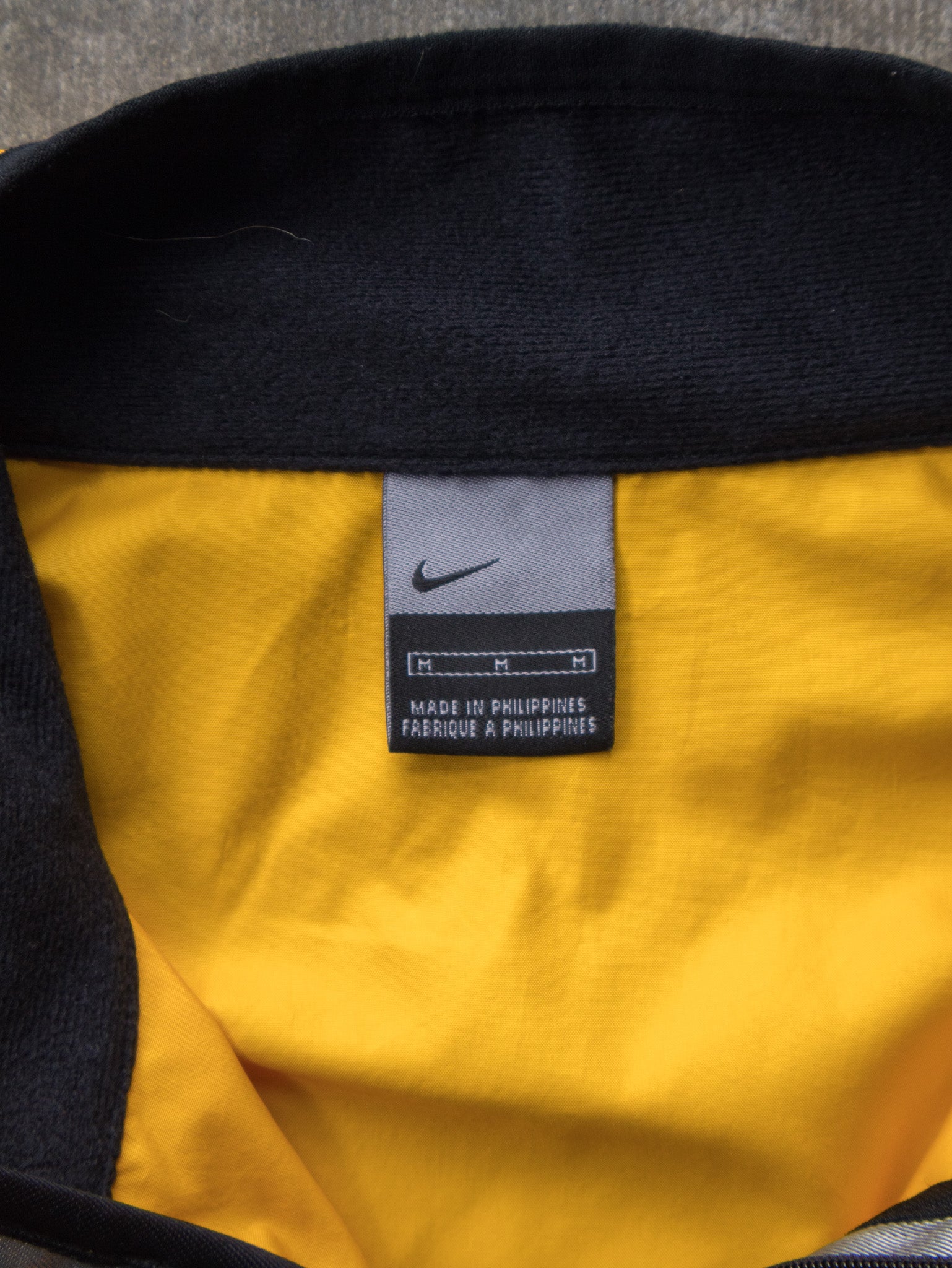 Vintage 00s Yellow Nike Half Zip Windbreaker (M)