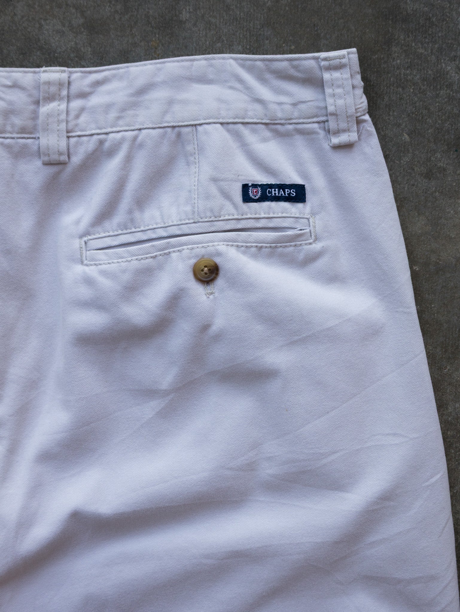 Vintage White Chaps Ralph Lauren Shorts (W36)