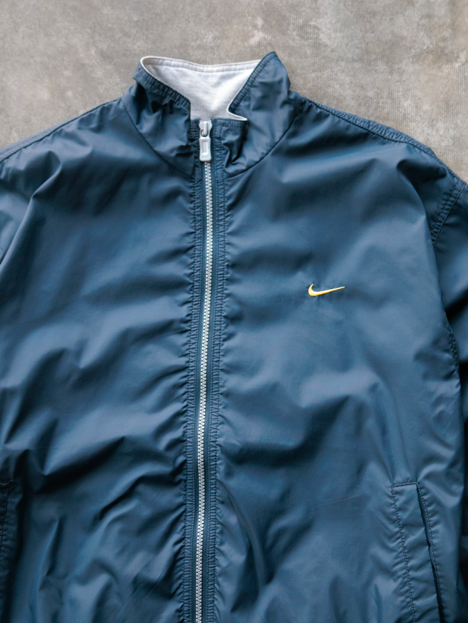 Vintage 00s Navy Nike Track Jacket (Women's M)