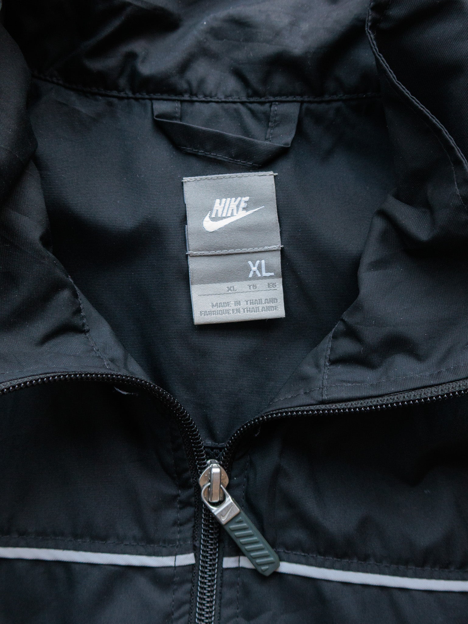 Vintage 00s Black Nike Windbreaker (XL)