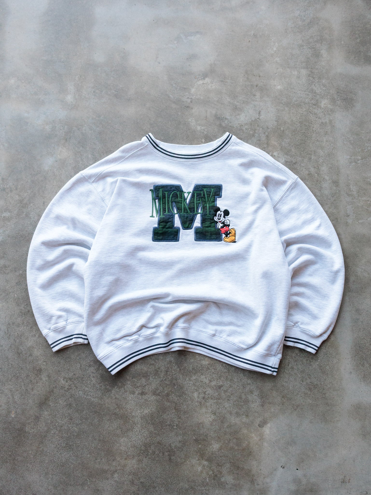 Vintage Grey Mickey Mouse Sweatshirt (XL)