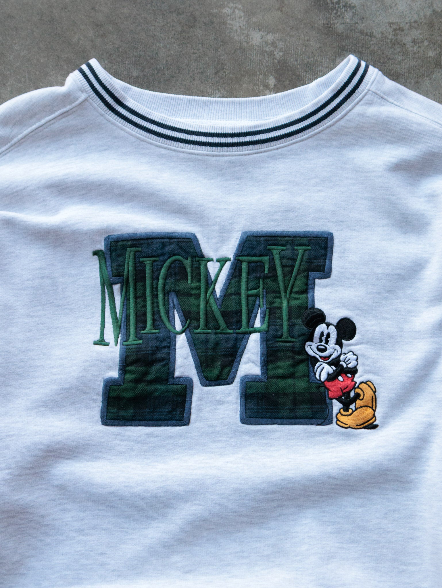 Vintage Grey Mickey Mouse Sweatshirt (XL)