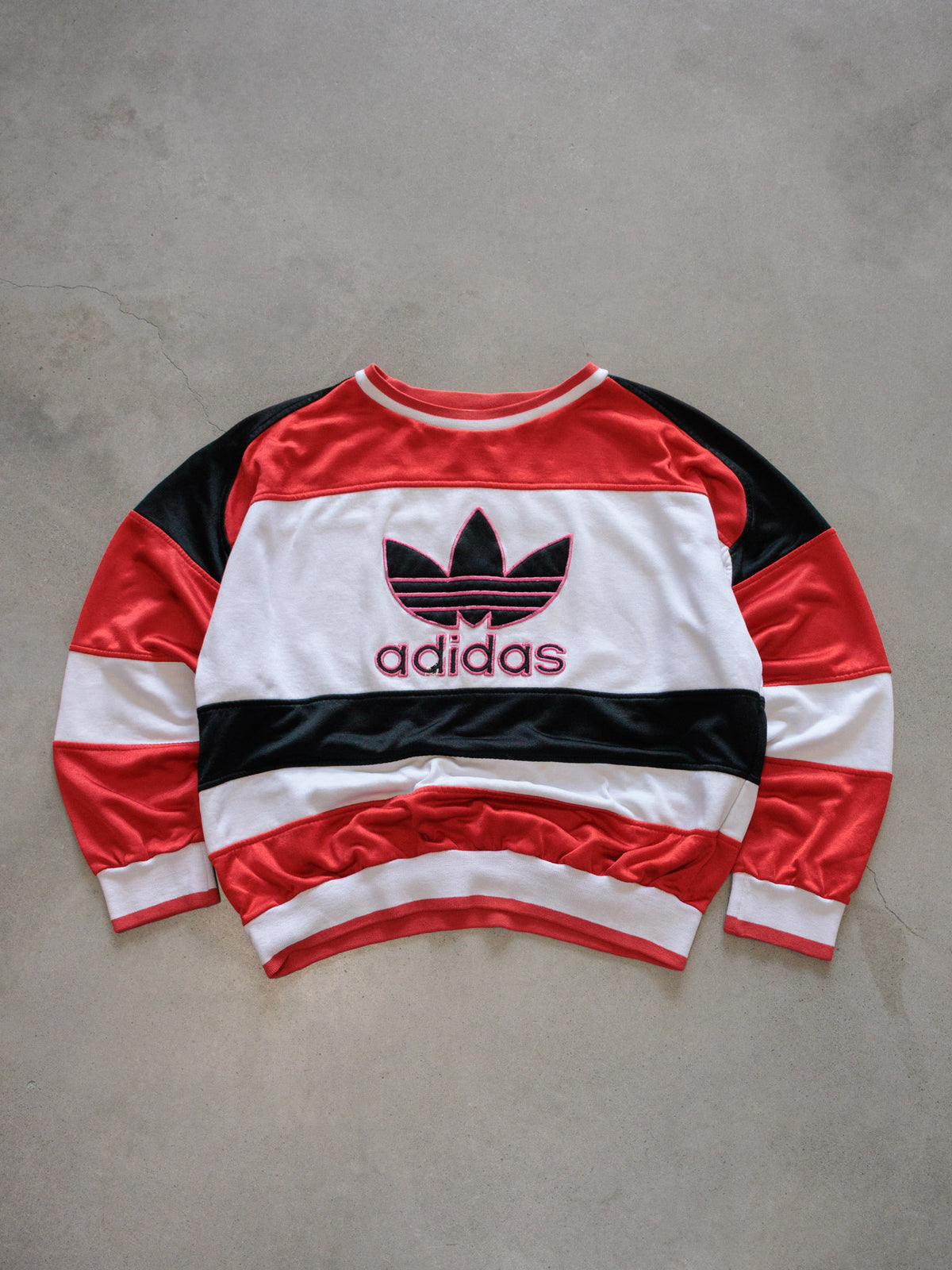 Vintage 90s White Adidas Colourblock Velour Sweatshirt (-)