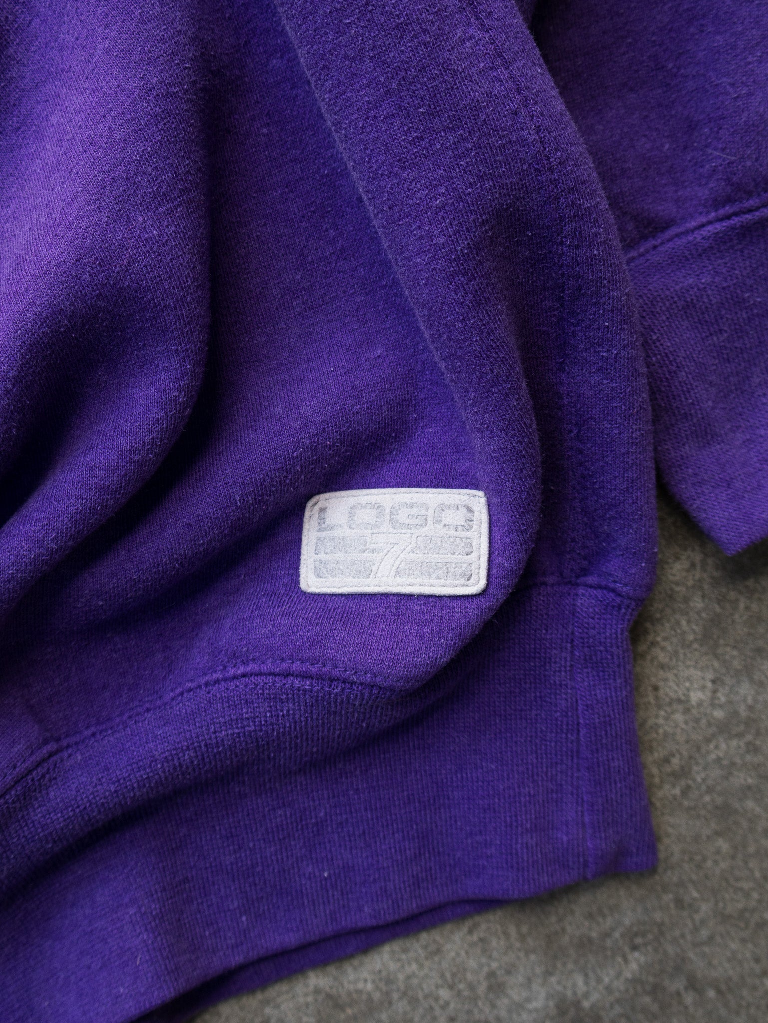 Vintage 90s Purple Washington Huskies Sweatshirt (M)
