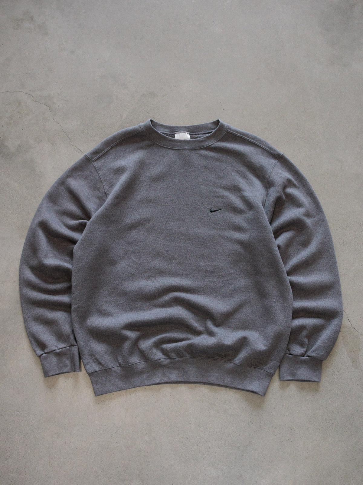 Vintage 90s Grey Nike Sweatshirt (M)