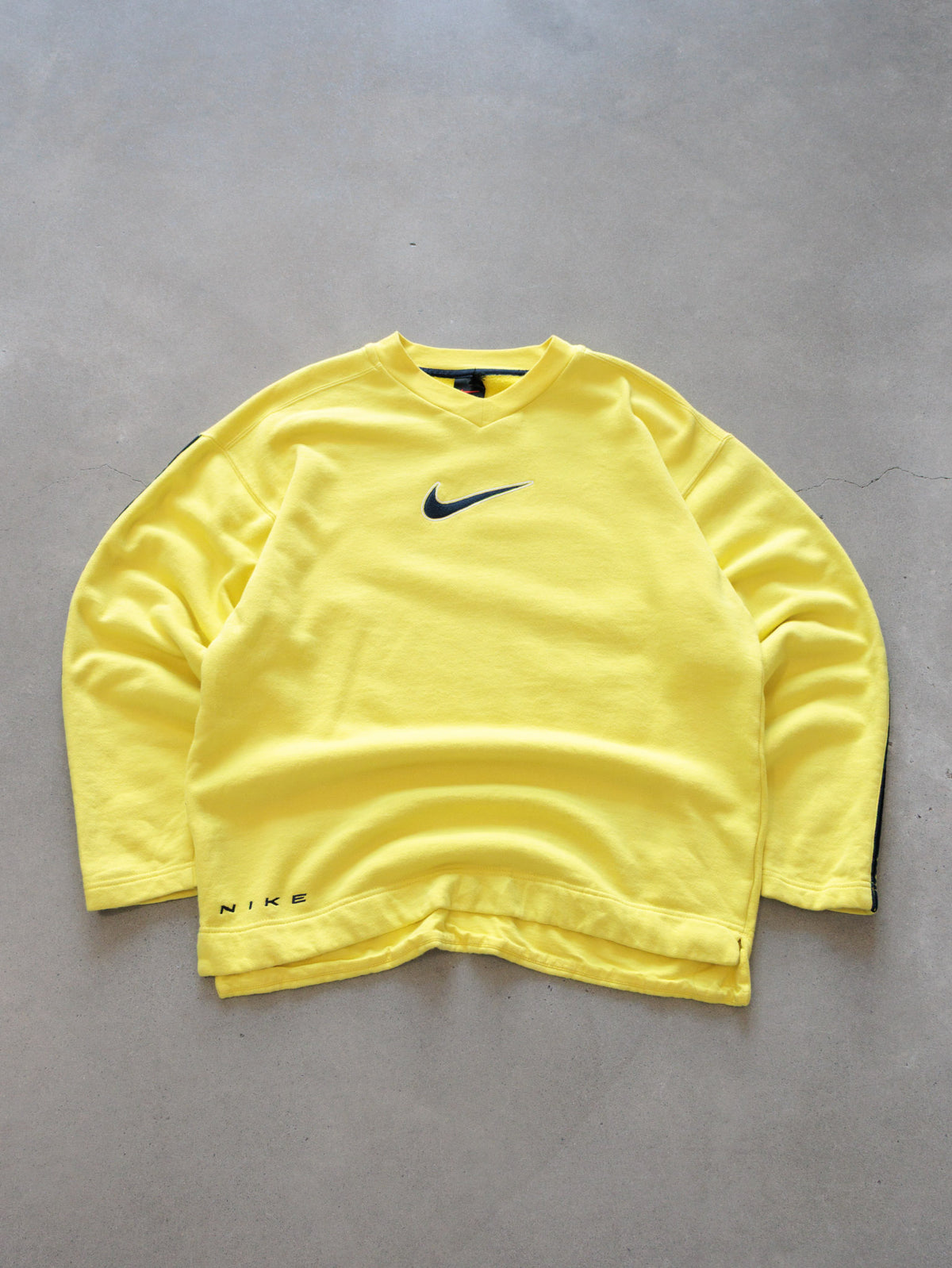 Vintage 00s Yellow Nike V-Neck Sweatshirt (Women's XL)