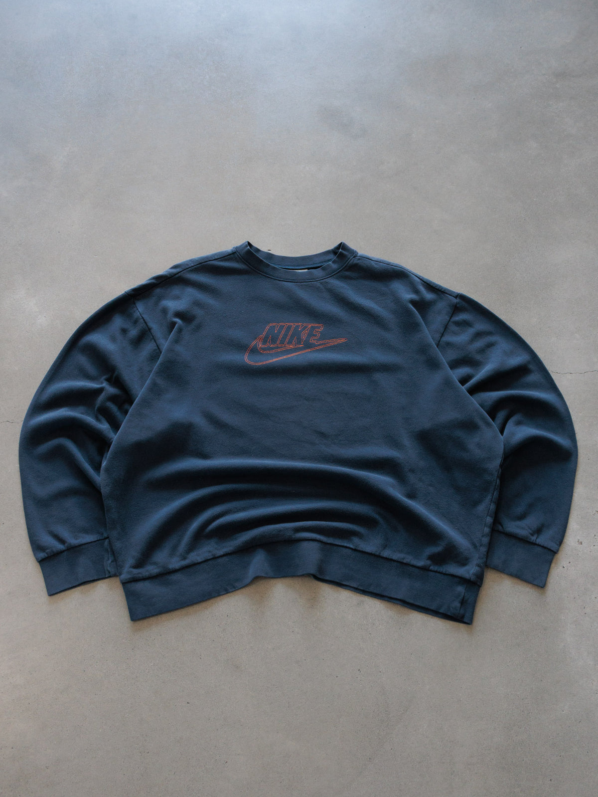 Vintage 00s Navy Nike Sweatshirt (2XL)