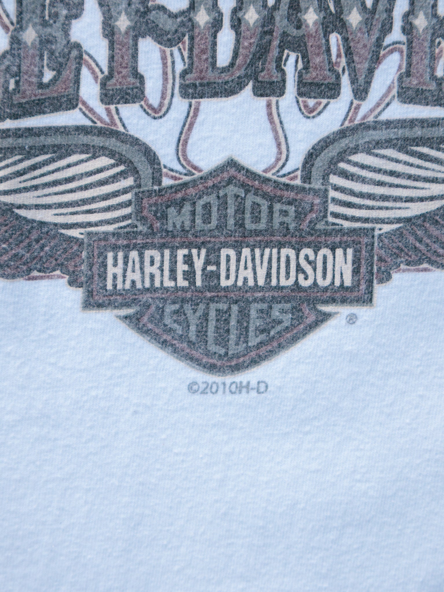 Vintage 2010 White Harley-Davidson Marysville Washington Tee (-)