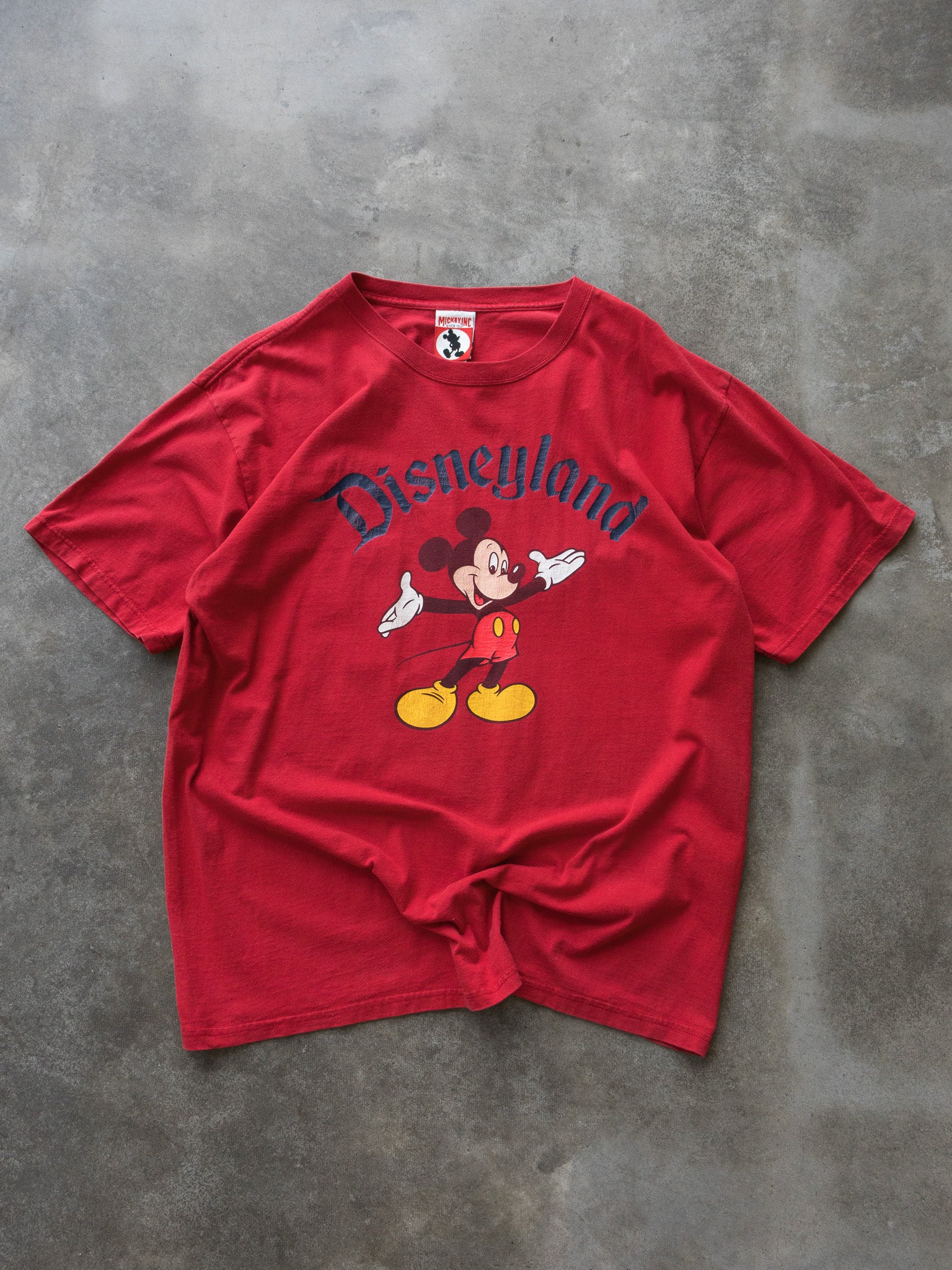 Vintage 90s Red Disneyland Mickey Mouse Tee (XL)