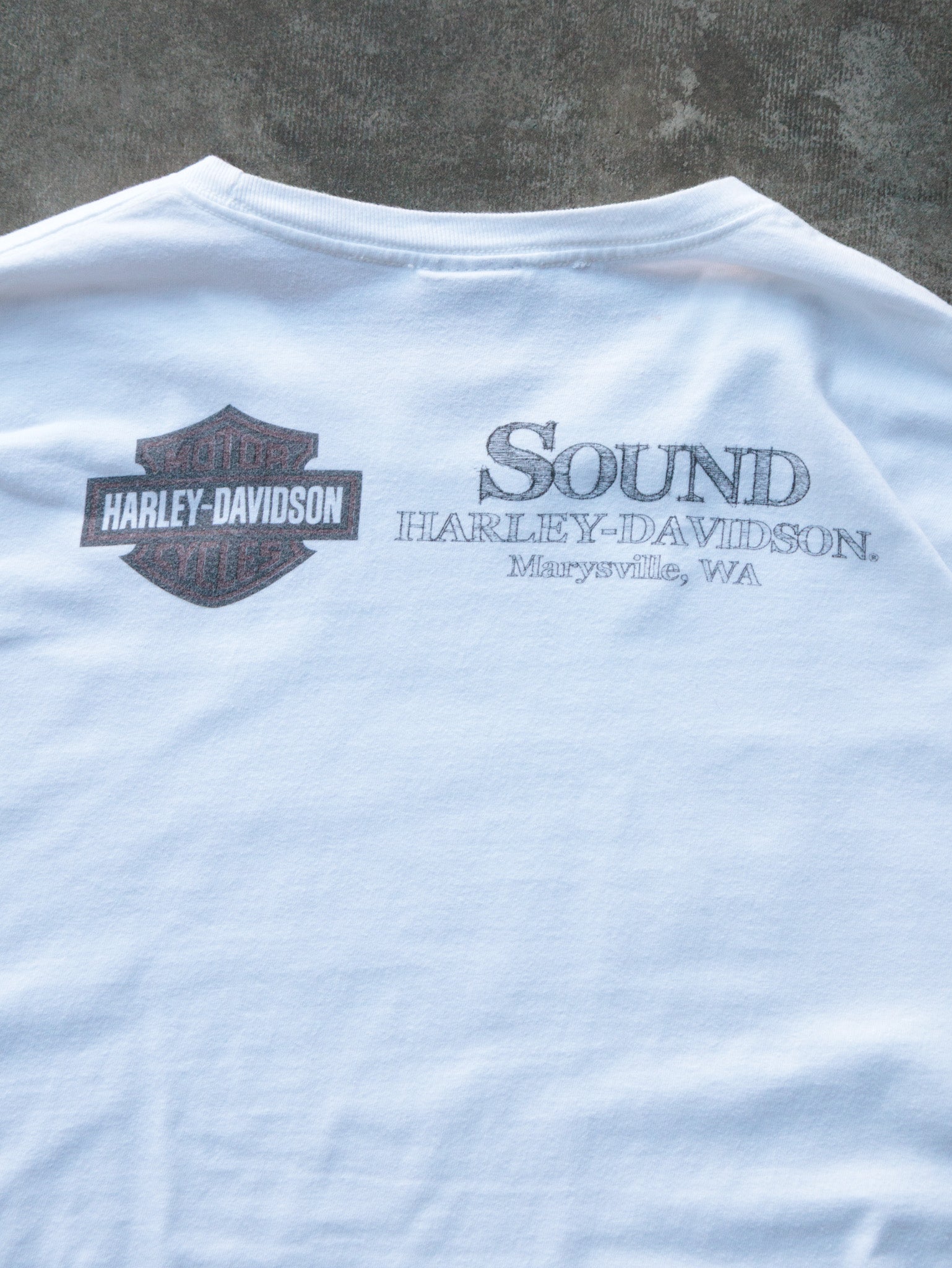 Vintage 2010 White Harley-Davidson Marysville Washington Tee (-)