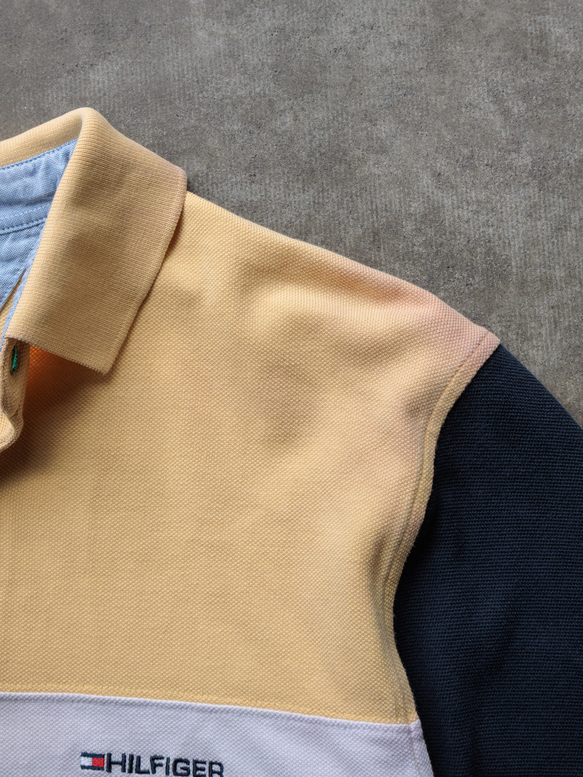 Vintage 00s Navy Tommy Hilfiger Long Sleeve Polo Shirt (M)