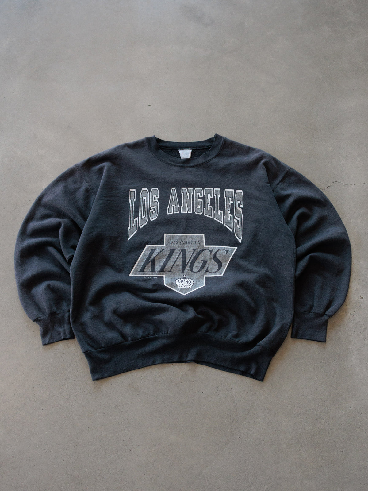 Vintage 1988 Black Los Angeles Kings Sweatshirt (-)