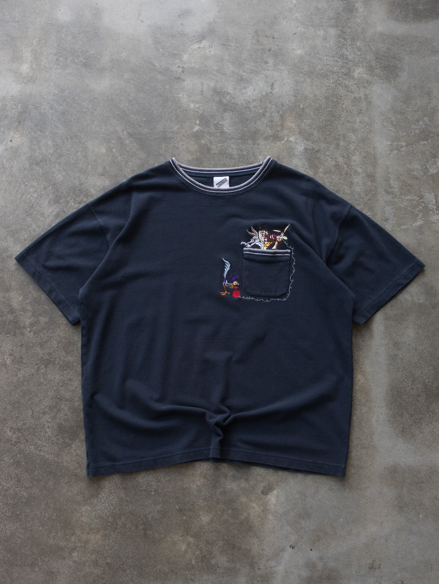 Vintage Looney Tunes Embroidered Pocket Tee (XL)