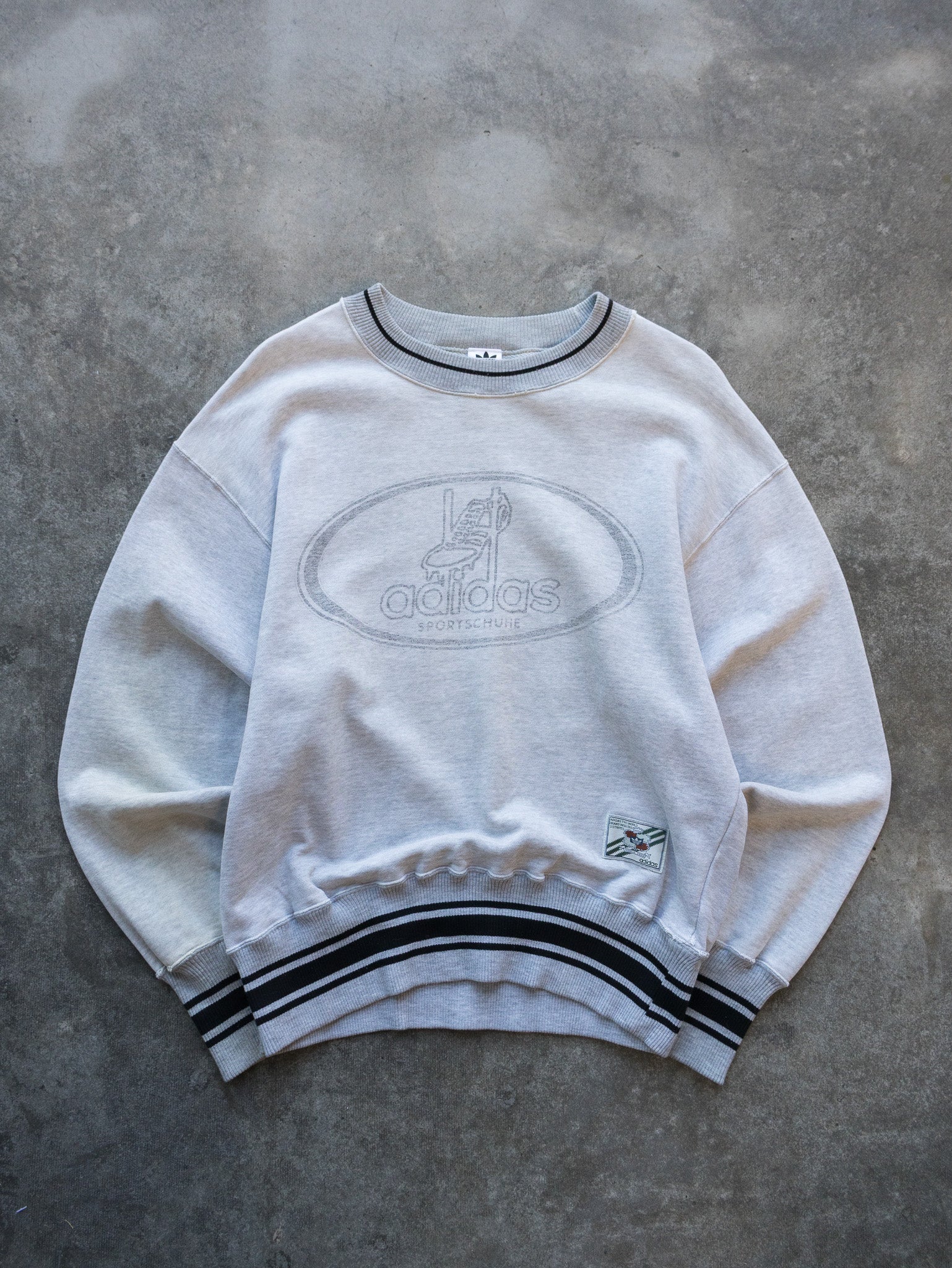 Vintage Grey Adidas Sweatshirt (M)