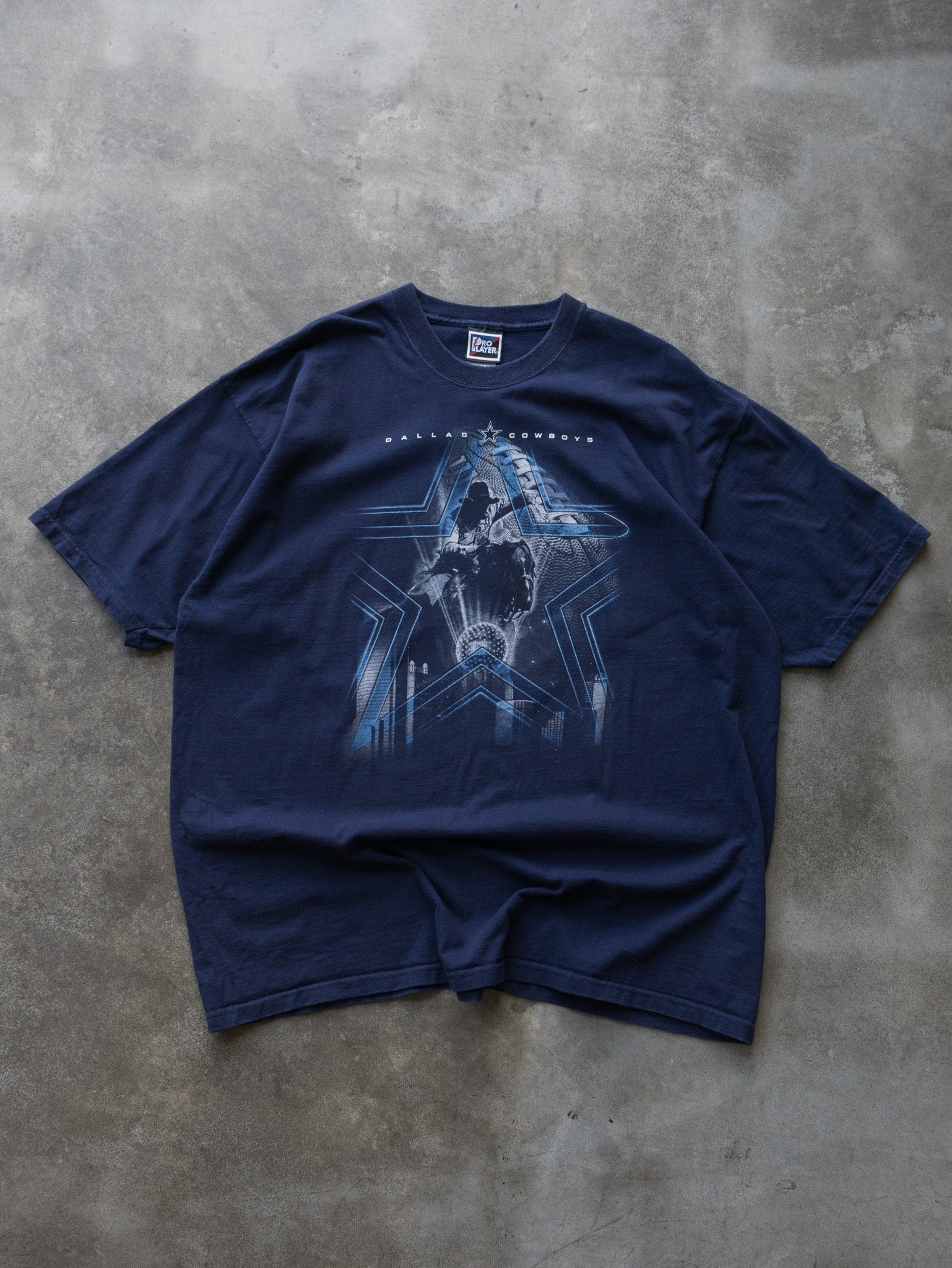 Vintage 90s Navy Dallas Cowboys Graphic Tee (2XL)