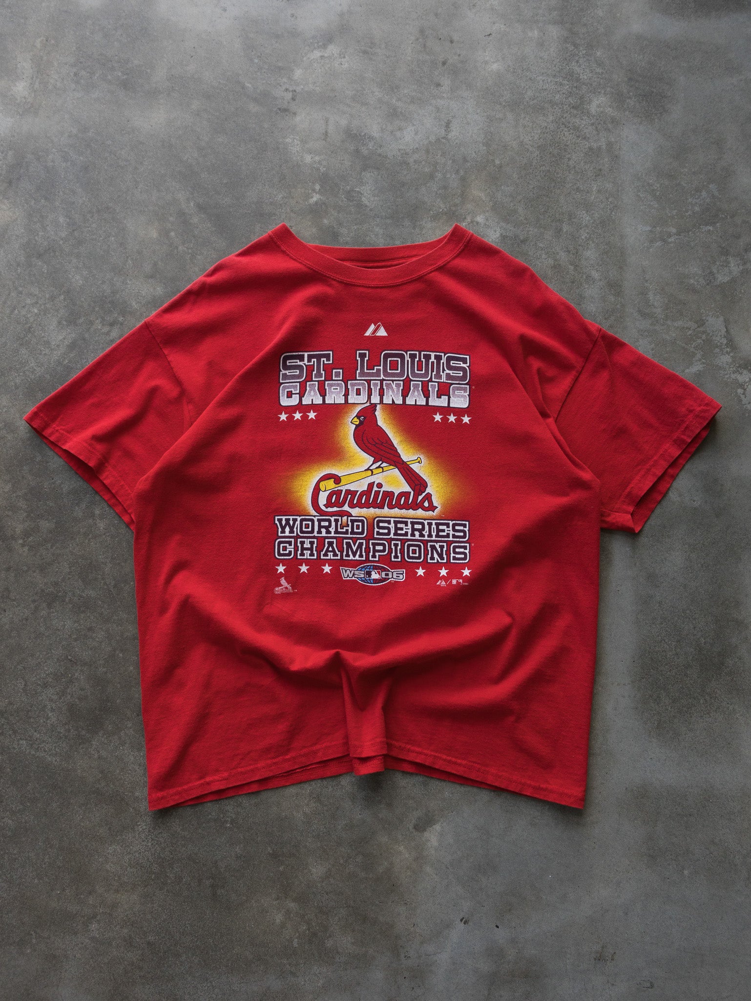Vintage Red 2006 St. Louis Cardinals Tee (XL)