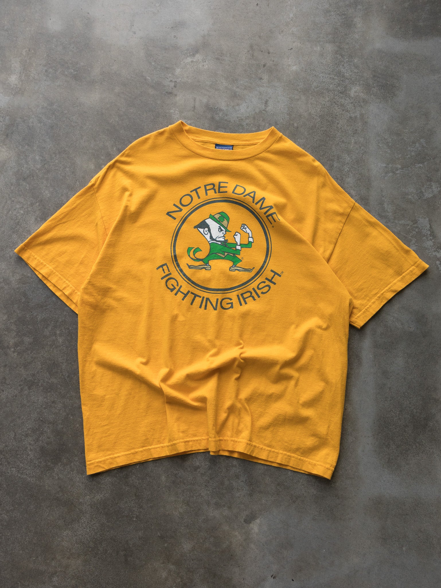 Vintage 00s Gold Notre Dame Fighting Irish Tee (XL)