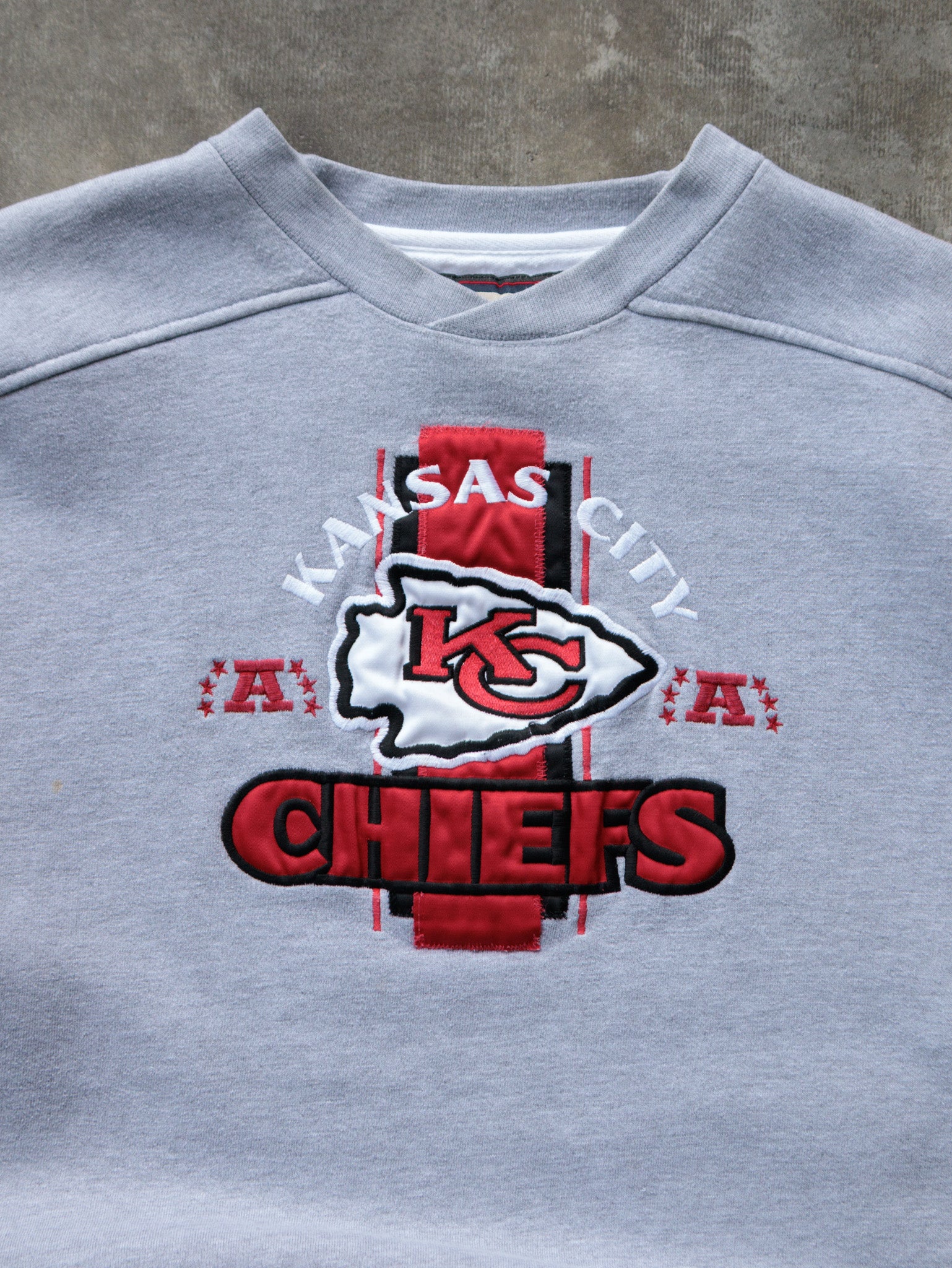 Vintage 90s Starter Kansas City Chiefs Sweatshirt (XL)