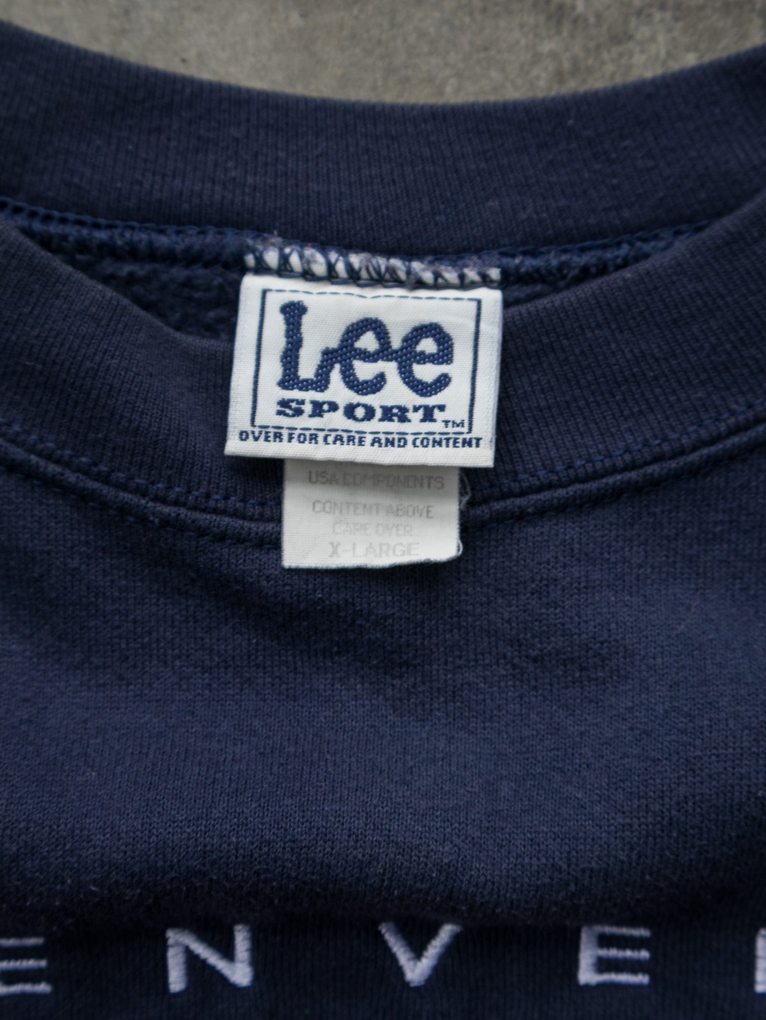 Vintage Navy Denver Broncos Sweatshirt (XL)