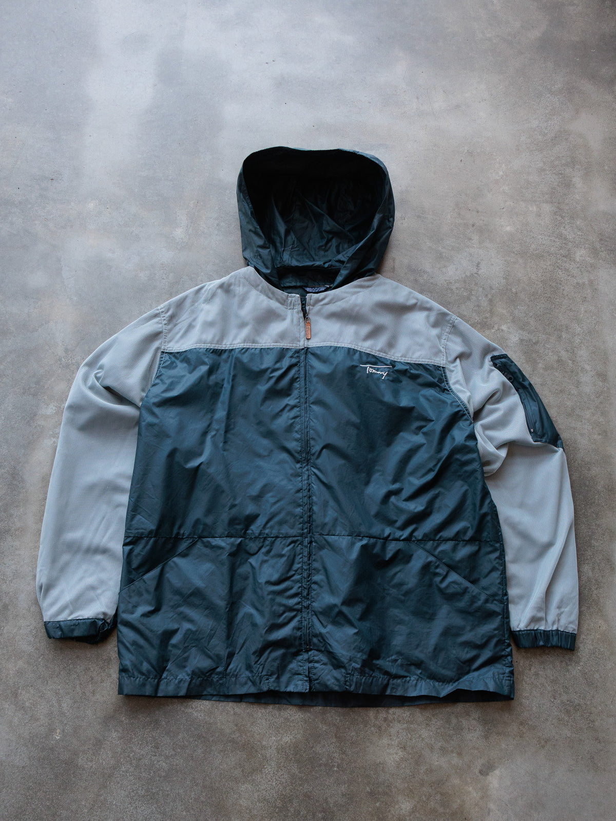 Vintage 00s Navy & Grey Tommy Jeans Colourblock Windbreaker (L)