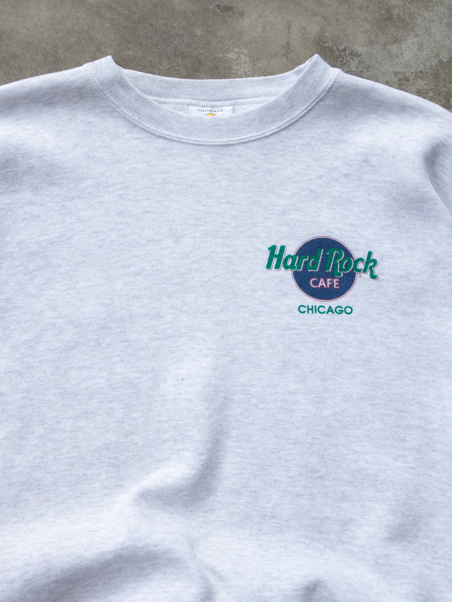 Vintage Grey Hard Rock Cafe Chicago Sweatshirt (XL)