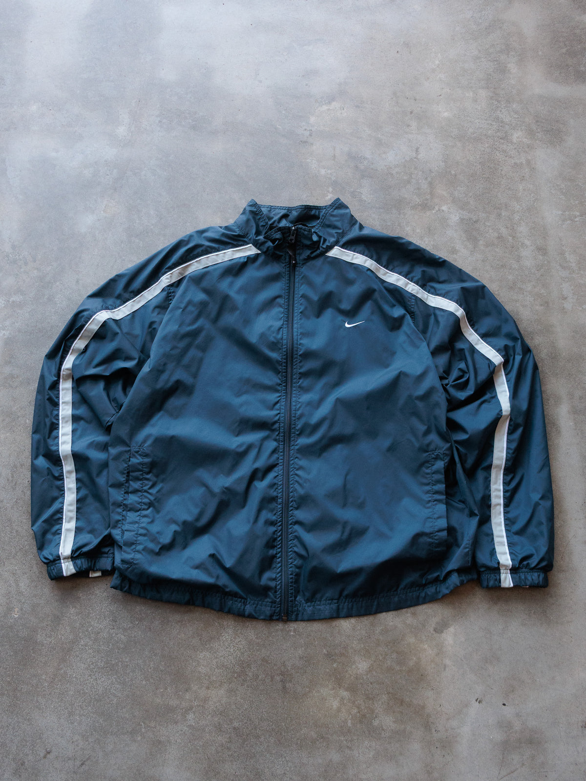 Vintage 00s Navy Nike Jacket (L)