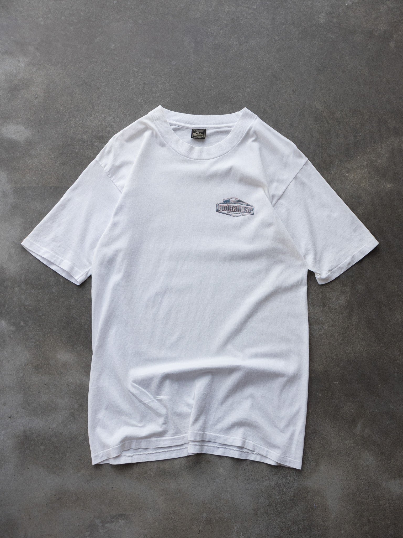 Vintage '90s White Quiksilver Performance Tee (S)