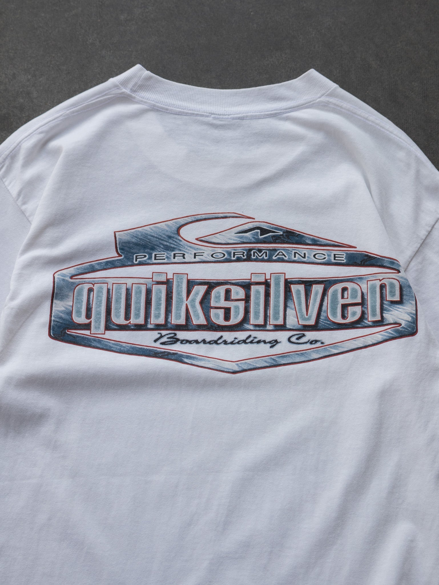 Vintage '90s White Quiksilver Performance Tee (S)