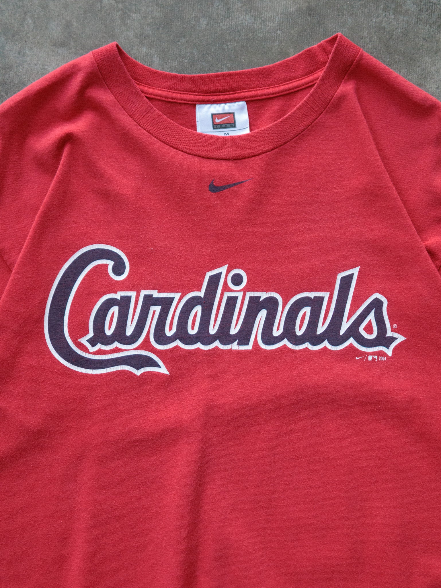 Vintage 2004 Red Cardinals Nike Tee (M)