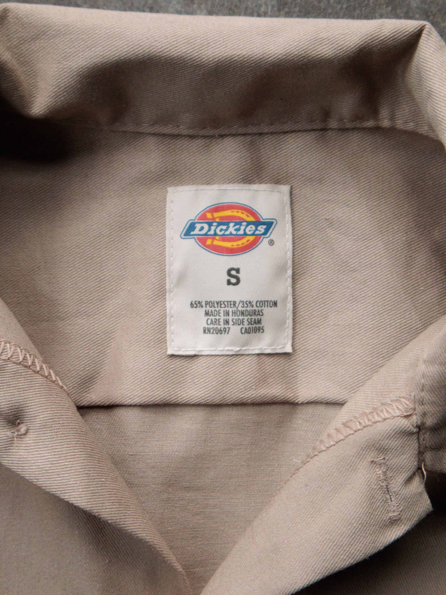 Vintage 00s Beige Dickies Cropped Work Shirt (S)