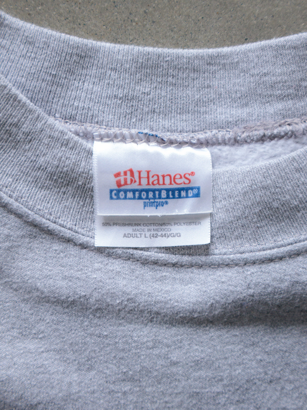Vintage 2004 Grey Donnie Moran Sweatshirt (L)