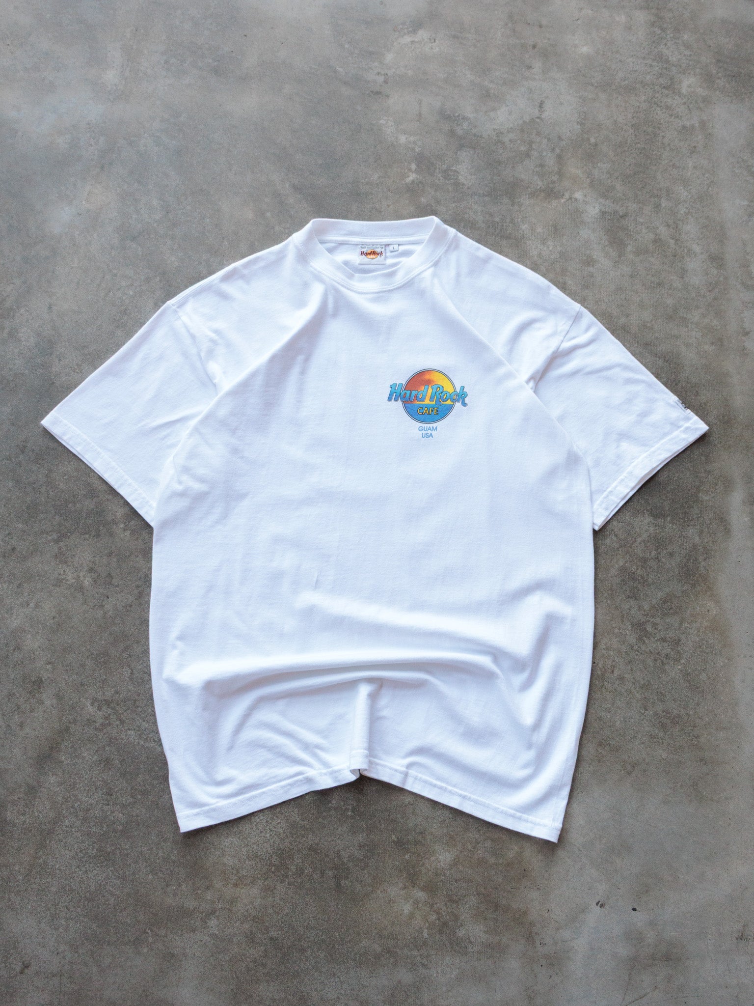 Vintage White Hard Rock Cafe Guam Dolphin Tee (L)