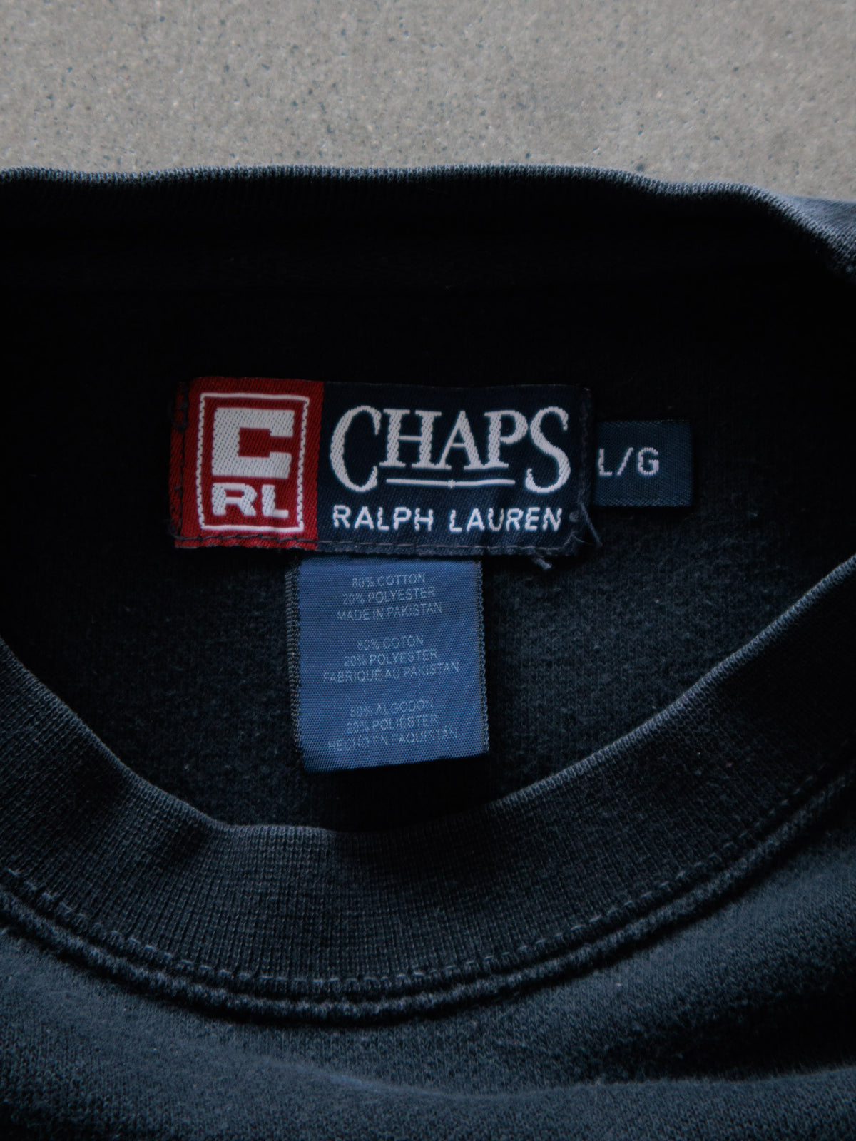 Vintage 90s Black Chaps Ralph Lauren Sweatshirt (L)