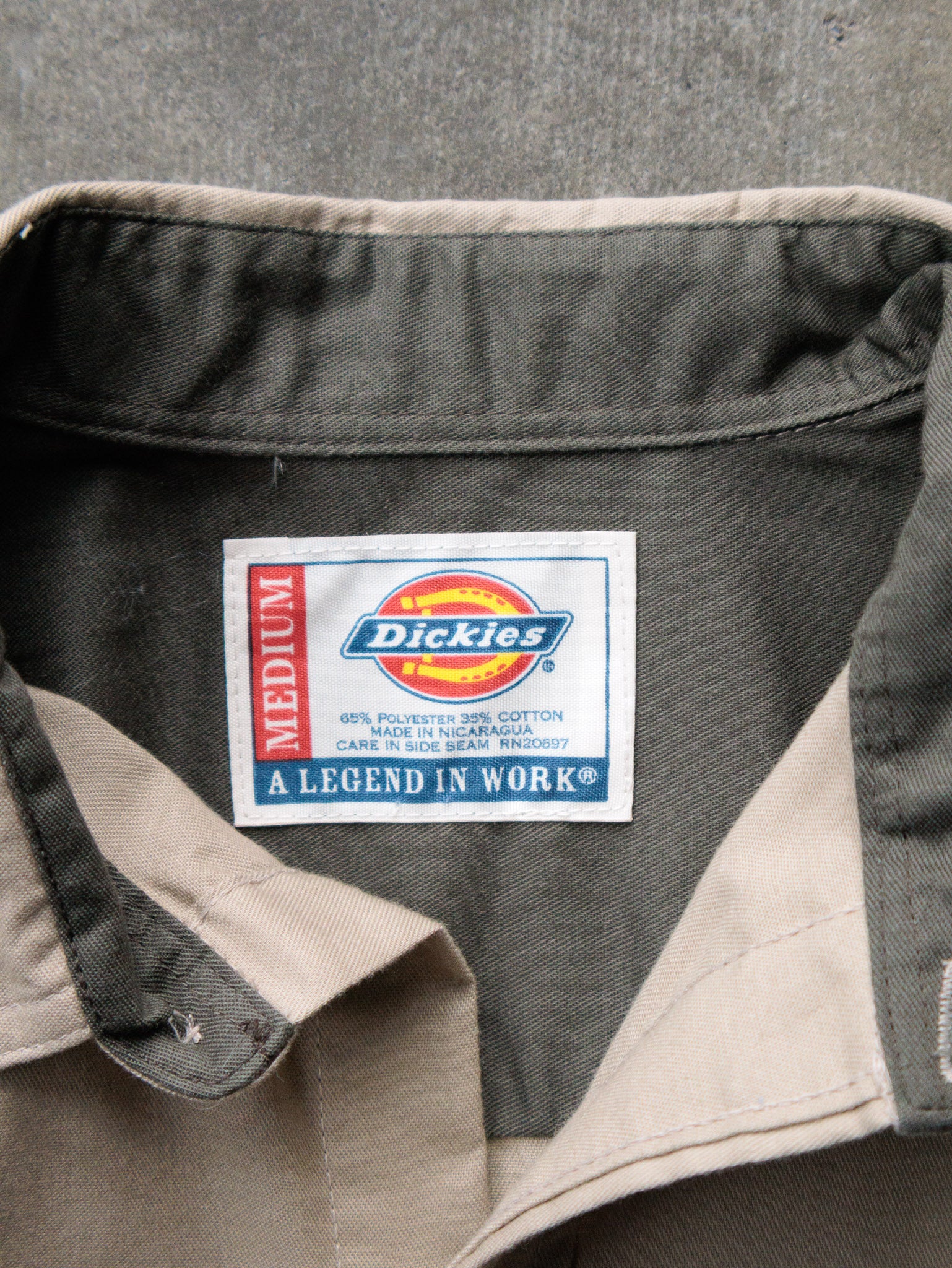 Vintage 90s Khaki Dickies Work Shirt (M)