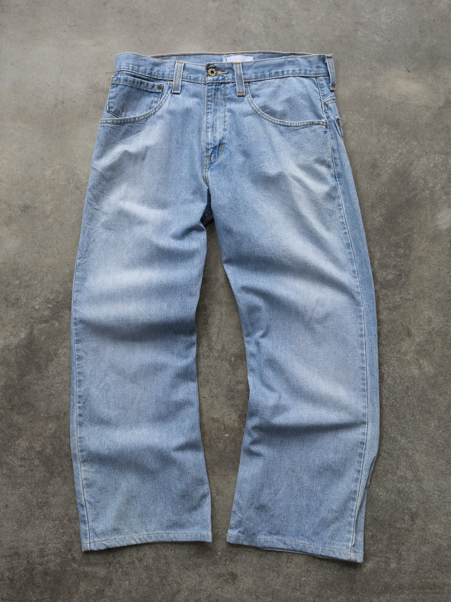 Vintage 00s Light Wash Levi's SilverTab Jeans (W30)