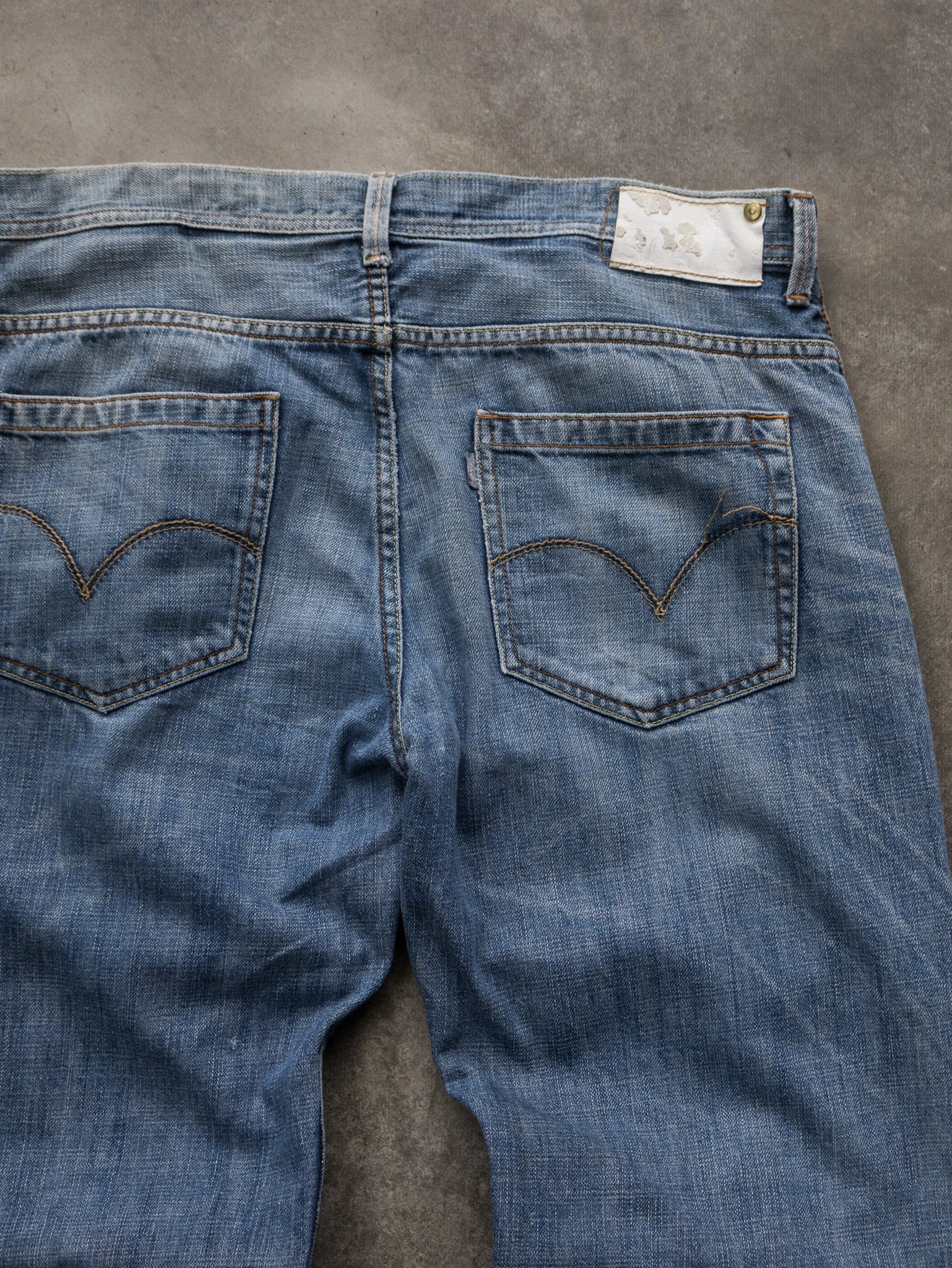 Vintage 00s Levi's SilverTab Jeans (W36)