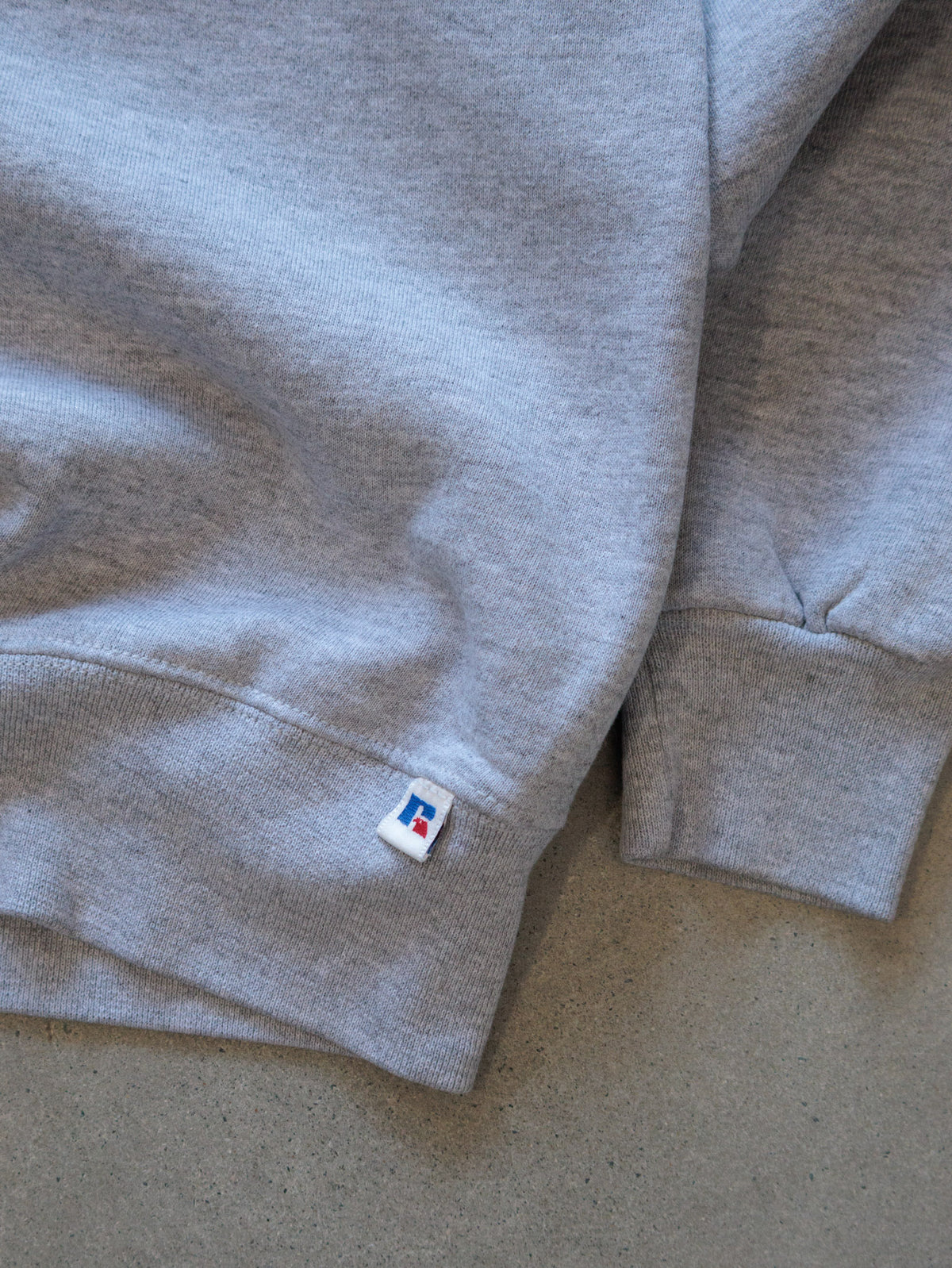 Vintage 90s Grey Russell Athletic Sweatshirt (L)
