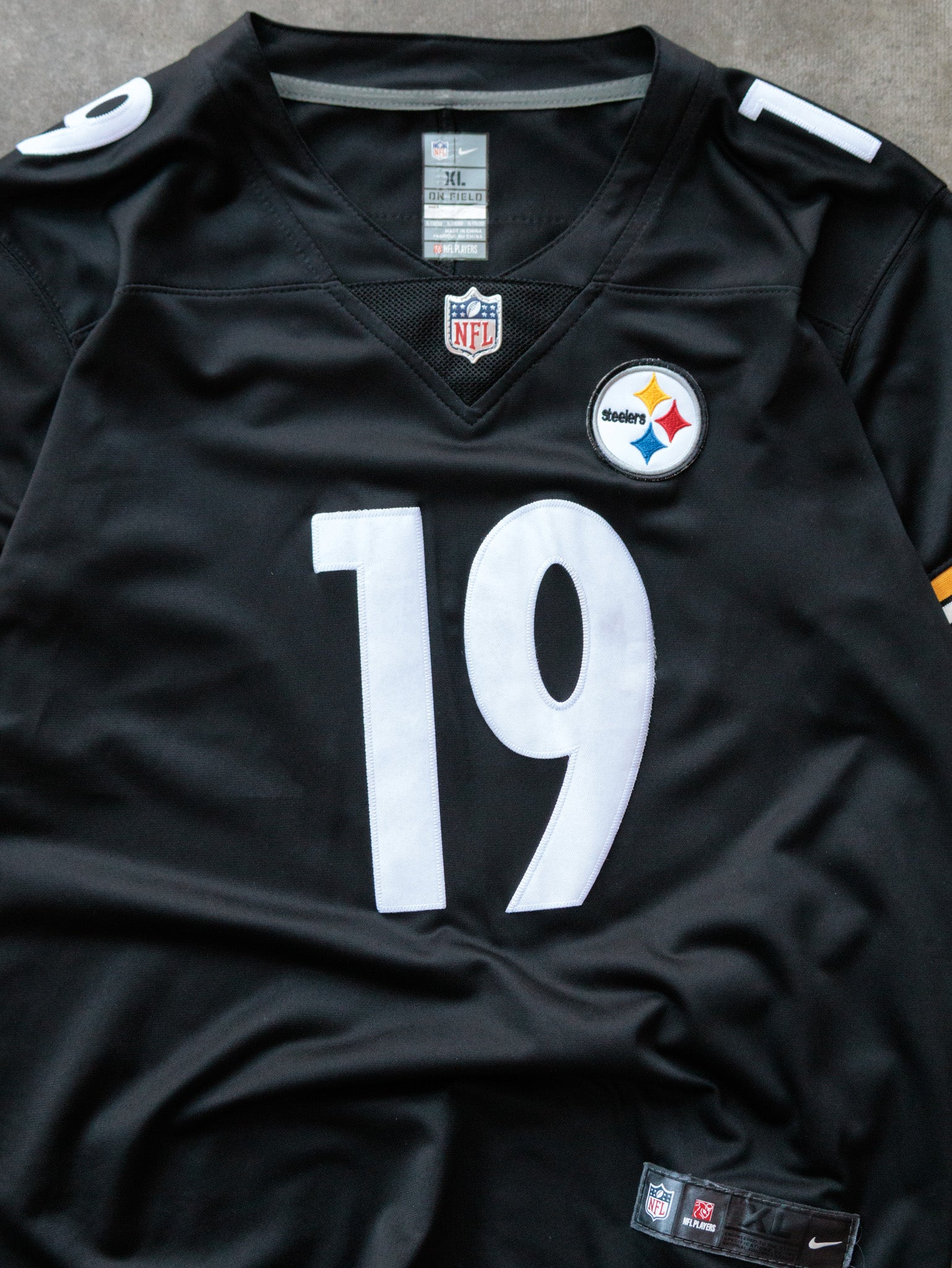 Black Nike Pittsburgh Steelers Smith-Schuster Jersey (XL)