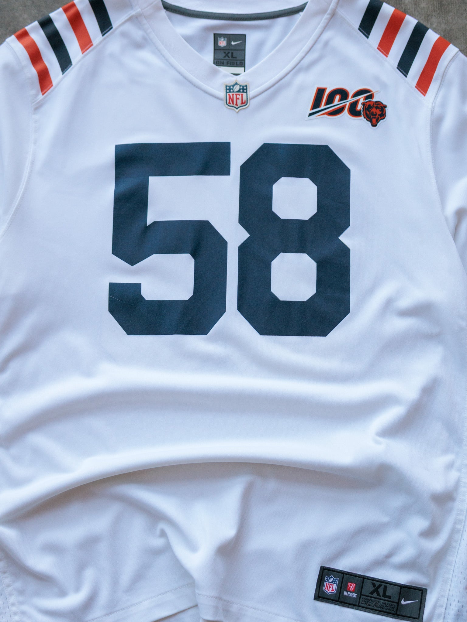 White Nike Chicago Bears Smith Jersey (XL)