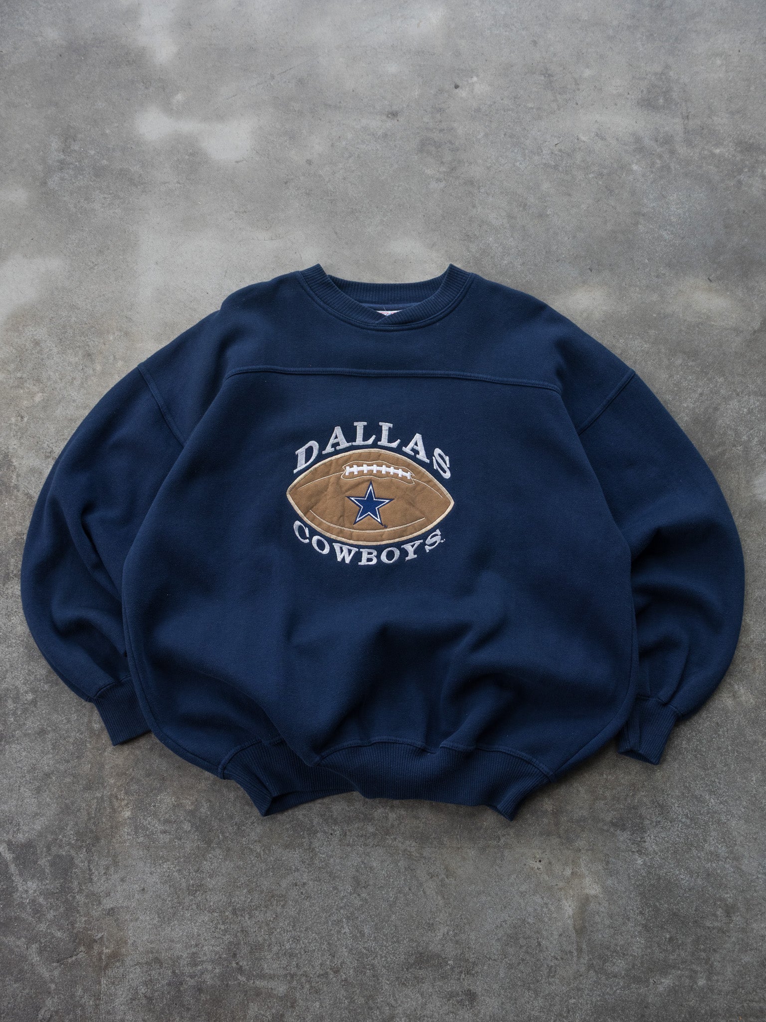Vintage 90s Navy Dallas Cowboys Sweatshirt (XL)
