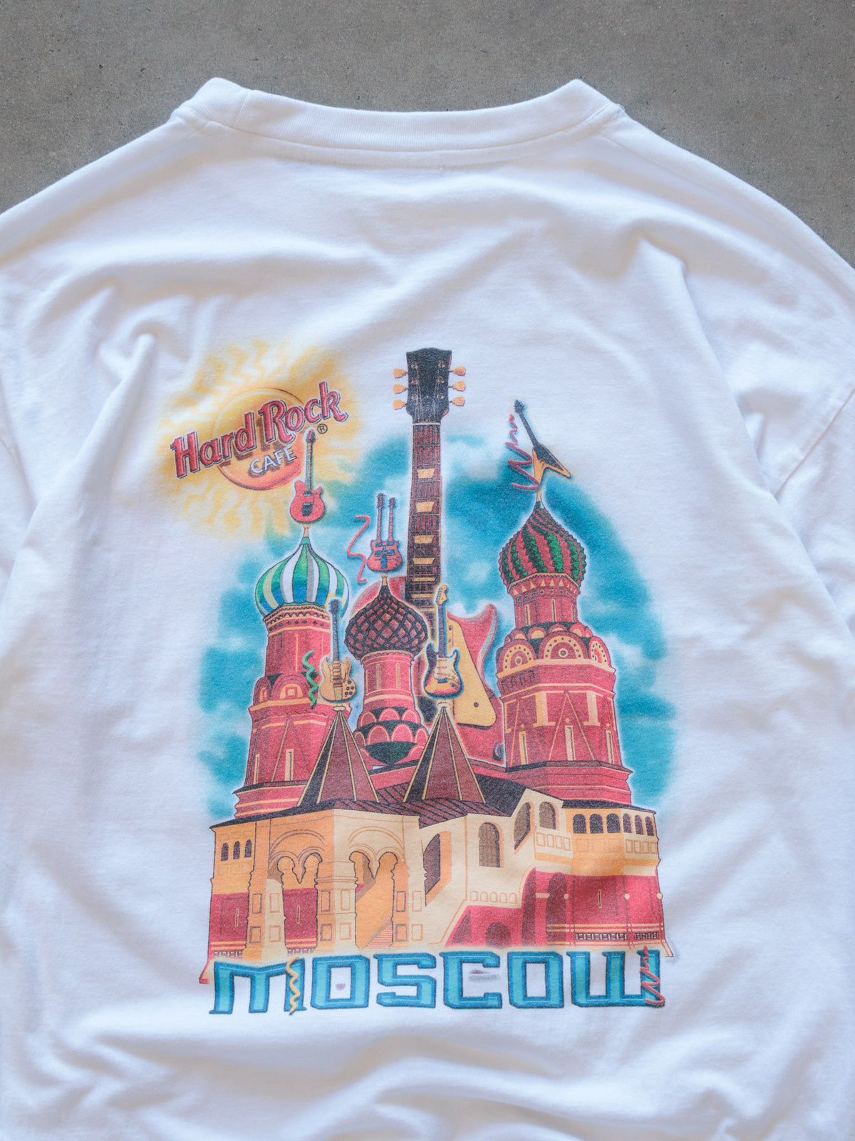Vintage White Hard Rock Cafe Moscow Tee (L)