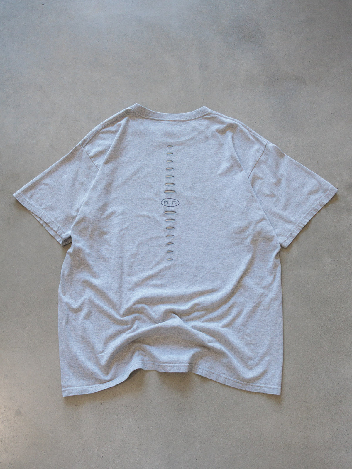 Vintage 00s Grey Nike Air Tee (L)