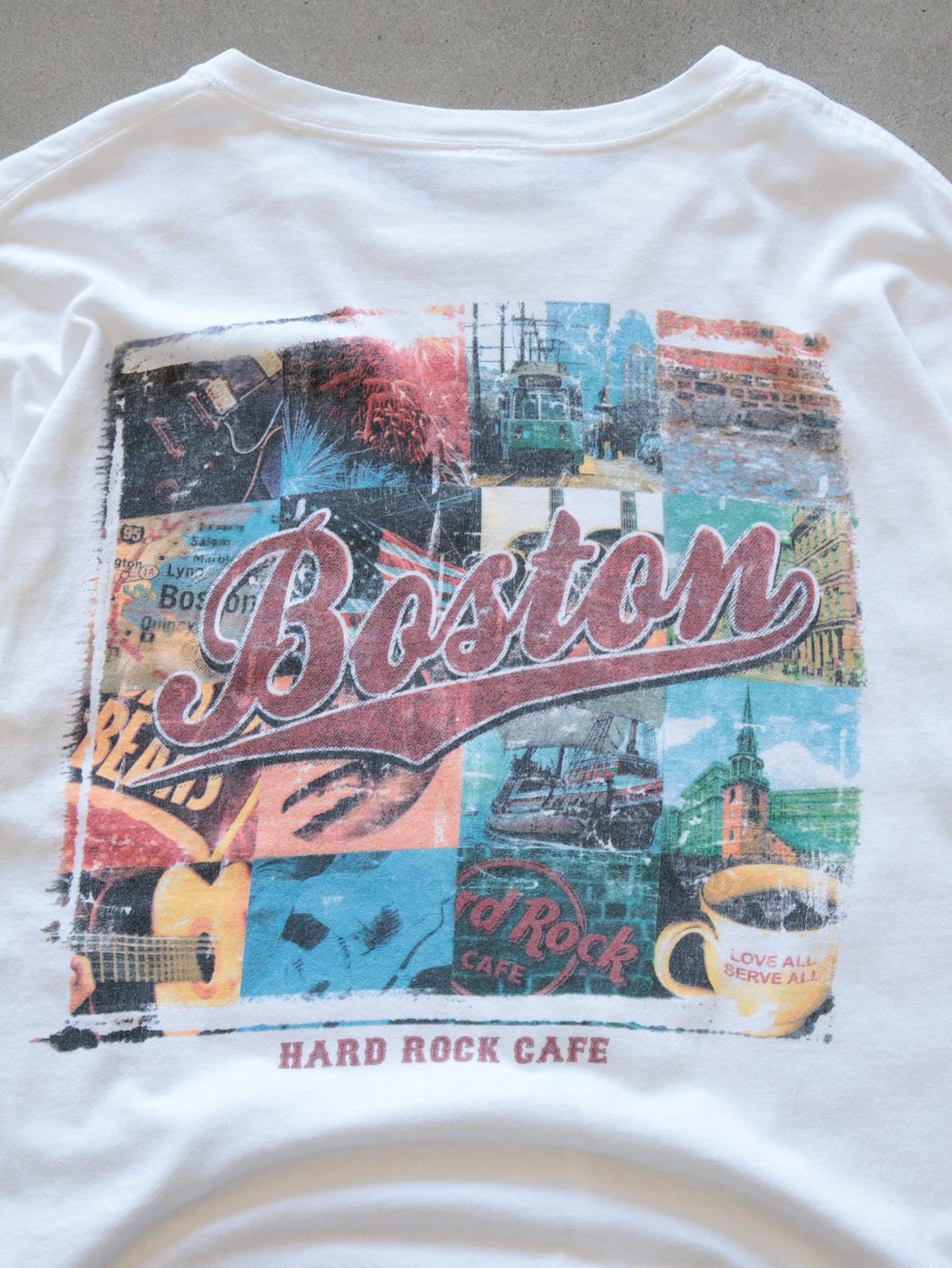 Vintage 00s White Hard Rock Cafe Boston Tee (-)