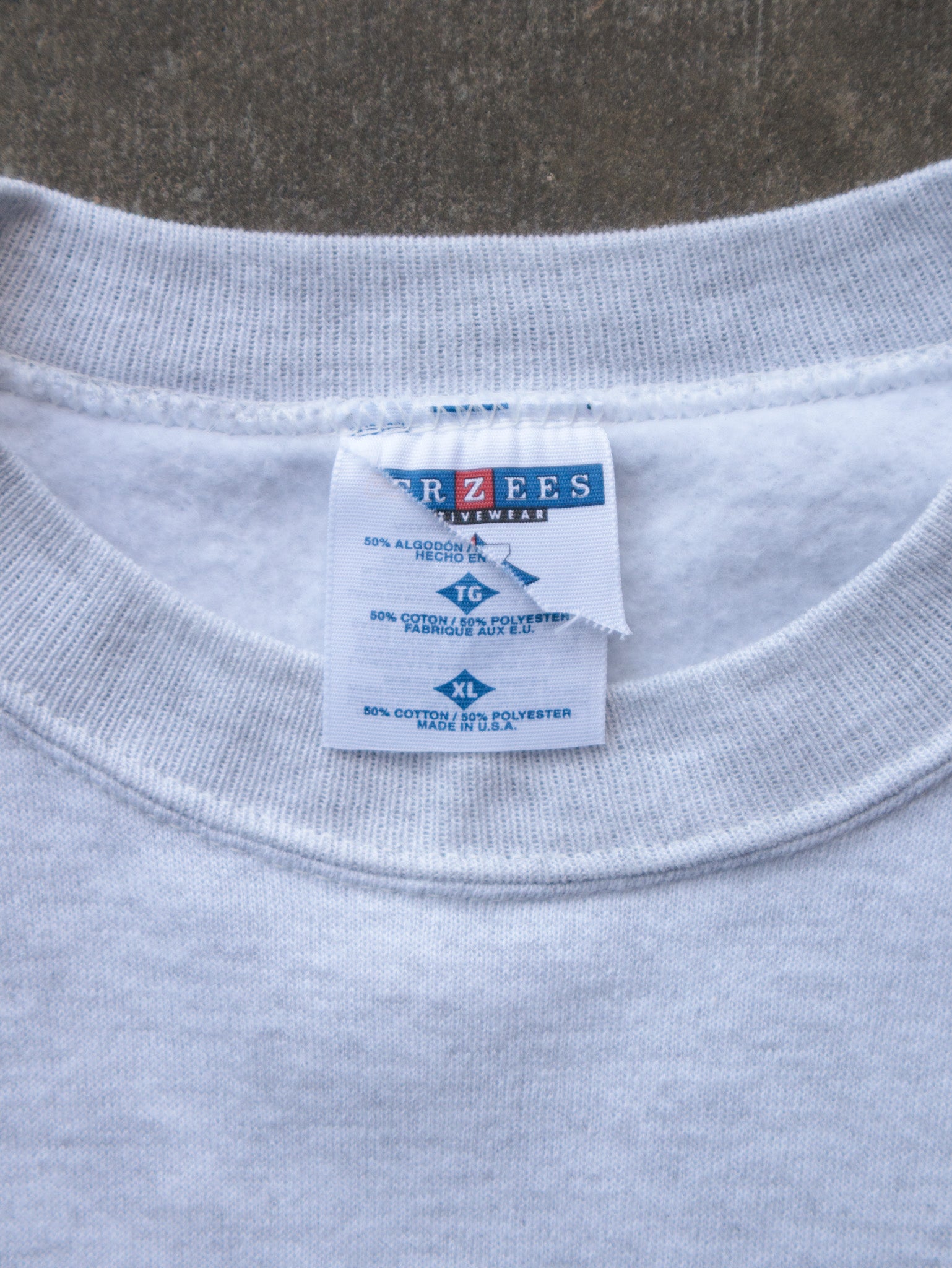 Vintage 90s Grey Sports Illustrated Sweatshirt (XL)