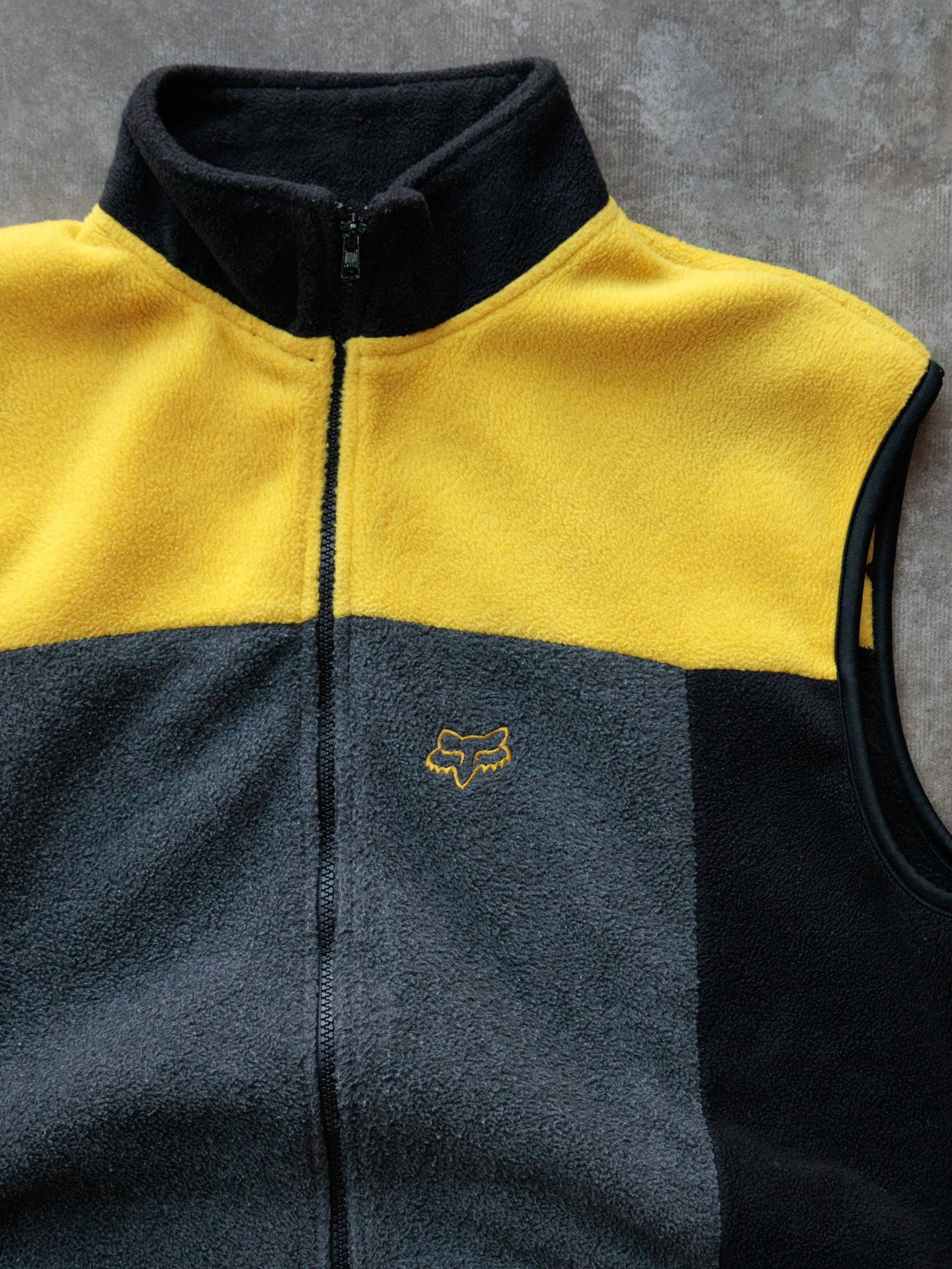 Vintage 90s Black Fox Colourblock Fleece Vest (XL)