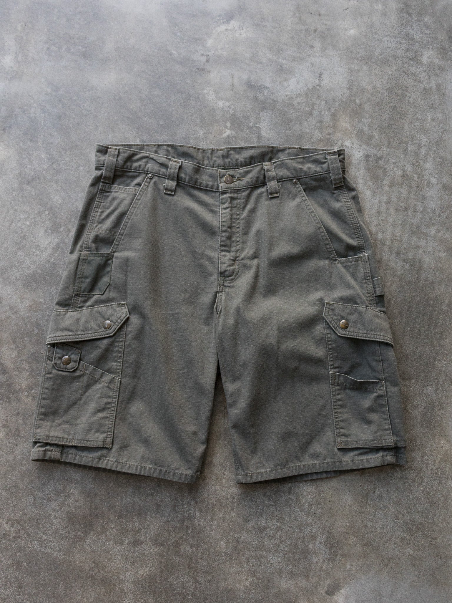 Vintage 00s Moss Green Carhartt Ripstop Cargo Shorts (W36)